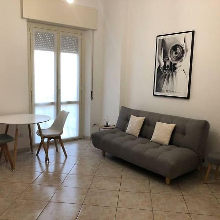 Apartamento Casa Sir Oliver Bollate Exterior foto
